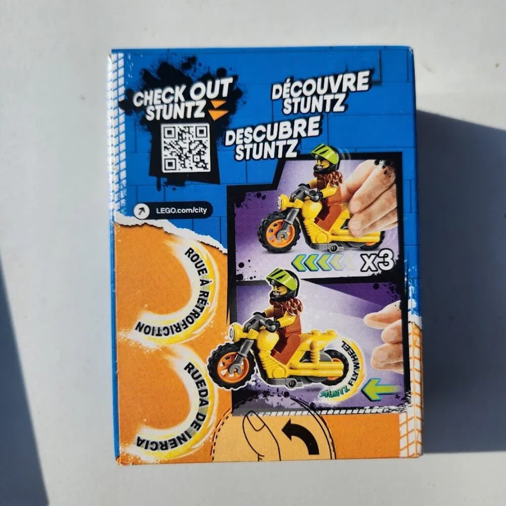 NEW LEGO City Stuntz Fly wheel Motorcycle Minifigure CHRISTMAS STOCKING Stuffer